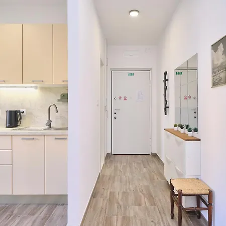 Lav By Litto Apartment *