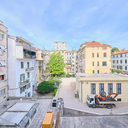 Lav By Litto Apartman